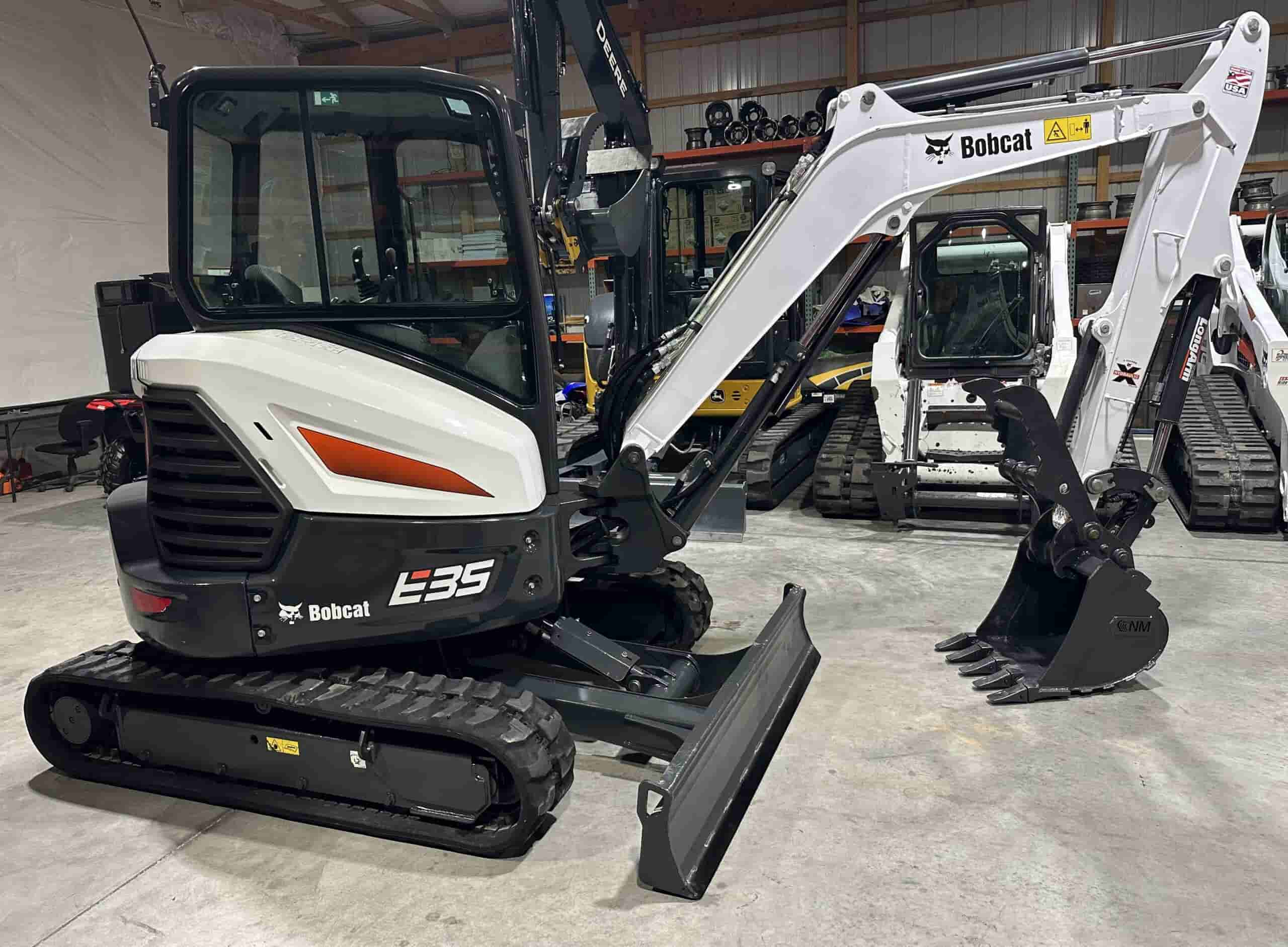 2019 BOBCAT E35i
